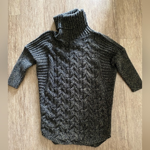 Lot of chunky sweaters - Picture 4 of 8